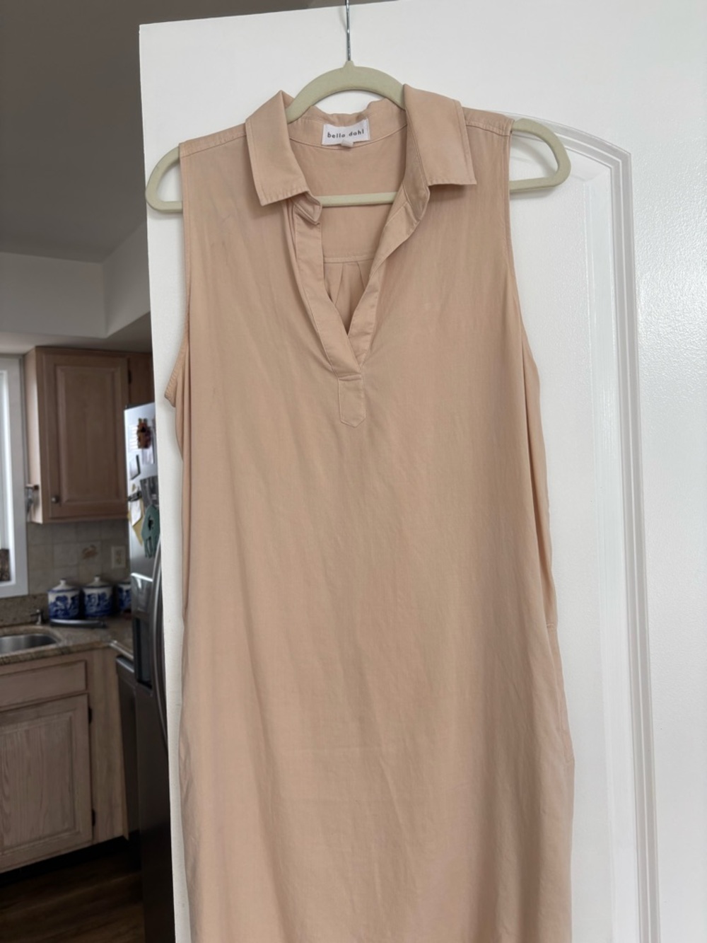 Sleeveless Beige Bella Dahl Dress